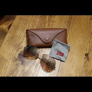 Rayban aviators gold - EXCELLENT CONDITION RB 3025